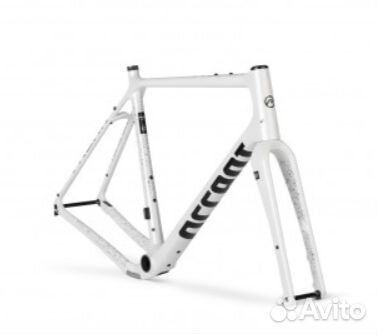 Рама Accent Freak Carbon SET